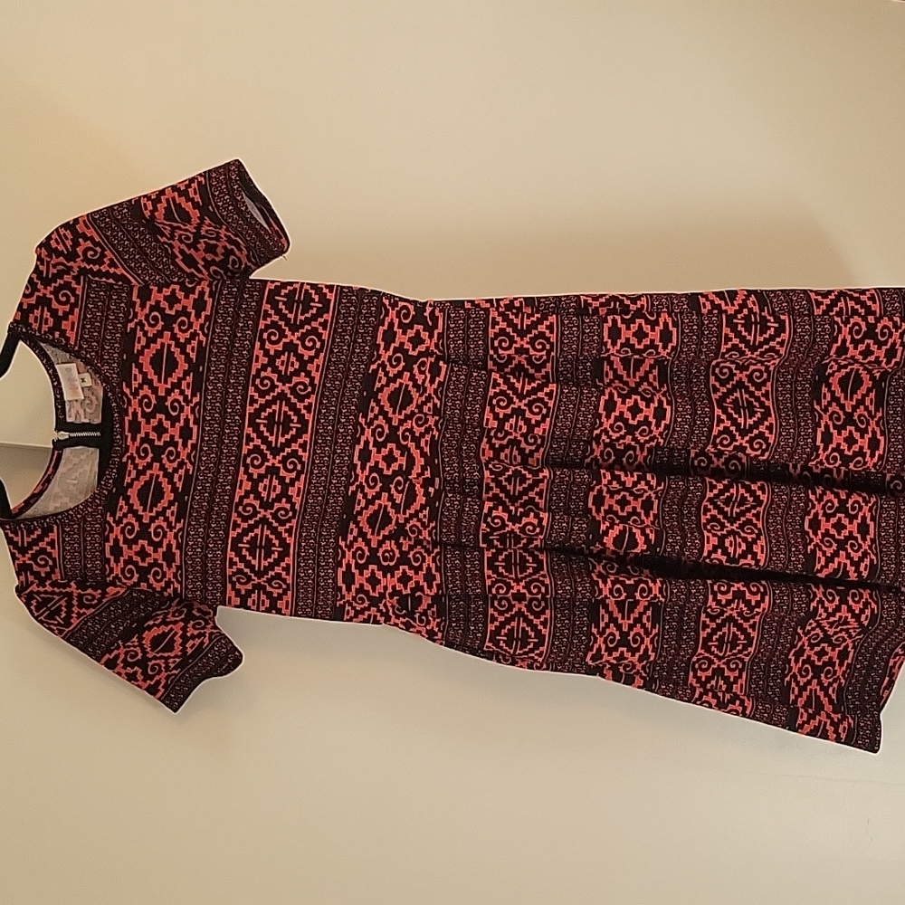 Lularoe Amelia dress size medium